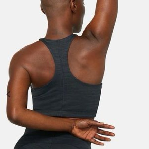 Outdoor Voices TechSweat™ Crop Top in Medium in Black - Picture 5 of 8